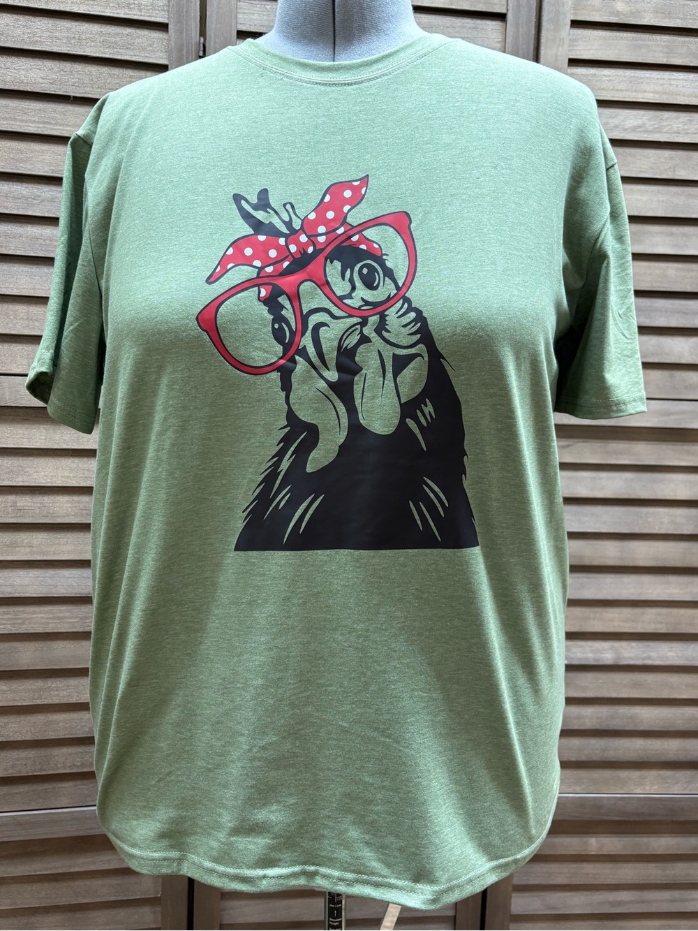 Women’s Green Graphic Cat Tee with Red Accents